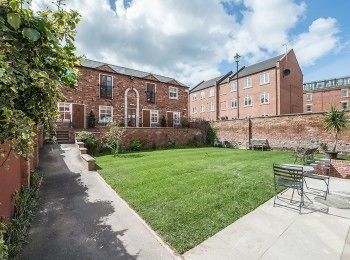 Darwin's Townhouse Shrewsbury